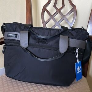 Adidas Originals Puffer Shopper Tote 700 CU, Black